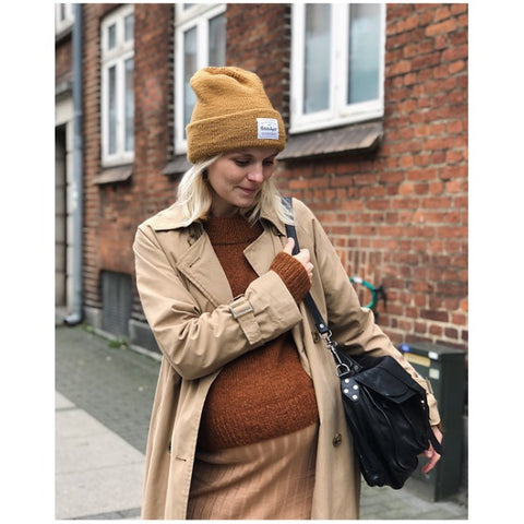 Petite Knit Oslo Hat PROJECT & HACKS