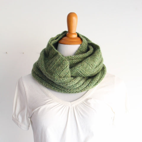 Infinitude 'Scarf' Cowl Project