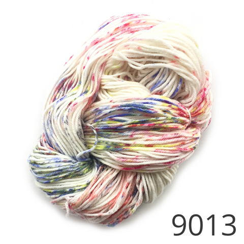 Manos del Uruguay Alegria Grande: Multis CLEARANCE